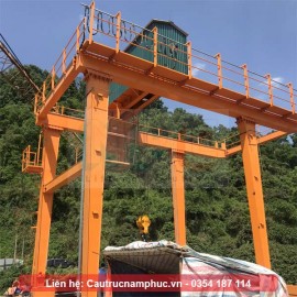 Cổng trục chân dê 15 tấn