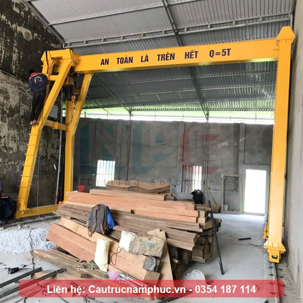 Hình ảnh cổng trục dầm đơn 5 tấn