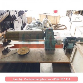 Xe con cầu trục 10 tấn