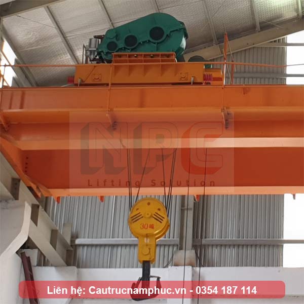 Tổng thể xe con cầu trục 30-5 tấn