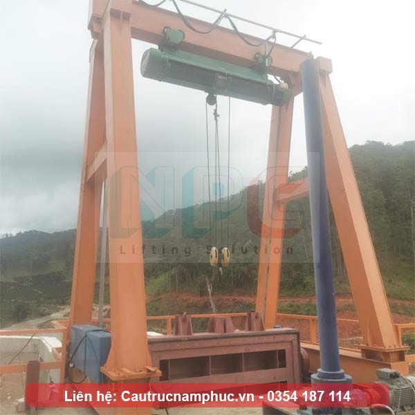 Cổng trục dầm đơn 15 tấn thiết kế theo tiêu chuẩn