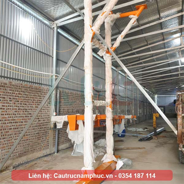 Cổng trục dầm đơn 2 tấn cho nhà xưởng nhỏ