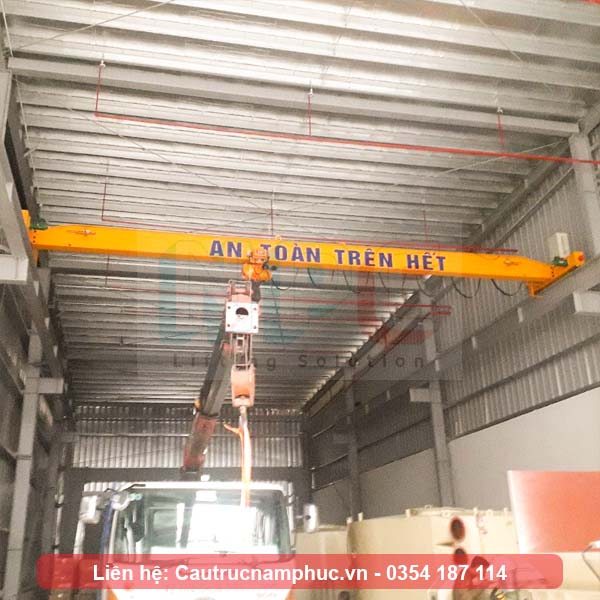 Hoàn thiện lắp đặt cầu trục dầm đơn tải trọng 1 tấn