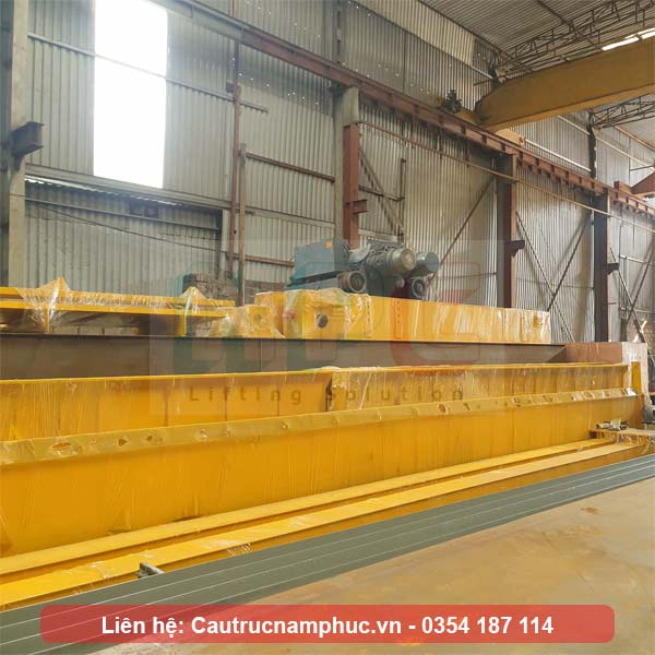 Hoàn thiện sản xuất cổng trục chân dê