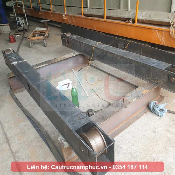 Sản xuất cổng trục dầm đơn 1 tấn