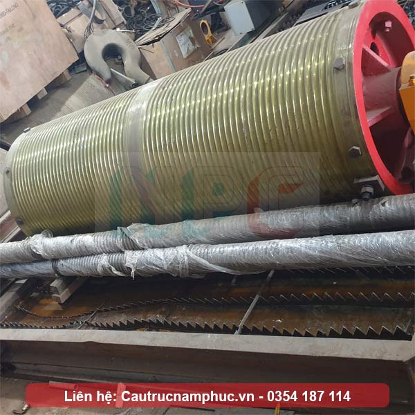 Tang cuốn cáp xe con cầu trục 30-5 tấn