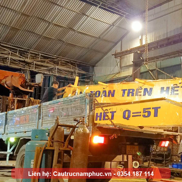 Xe chở cầu trục dầm đơn 10 tấn